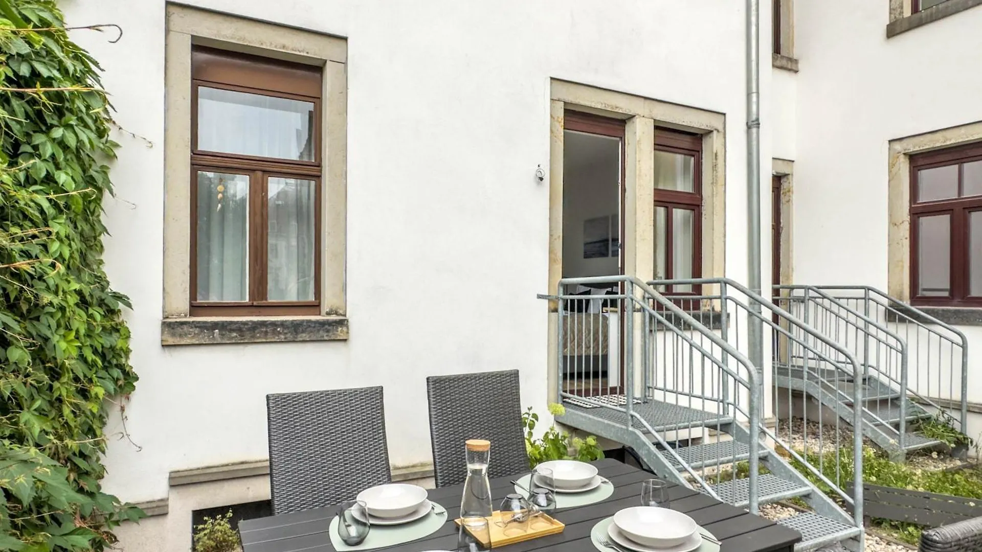 Design 2R Apartment Dresden Neustadt - Garten - Elbnahe - Airport 0*,  Γερμανία